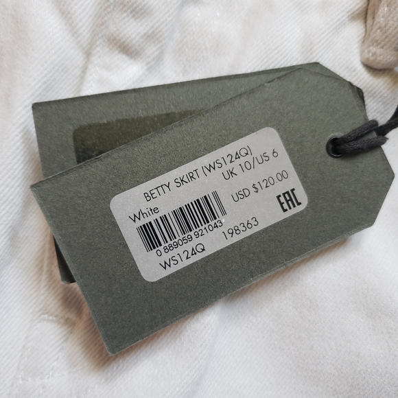 AllSaints Mini Skirt NWT 6 Betty White Denim Frayed Rip New All Saints NEW - Picture 3 of 5